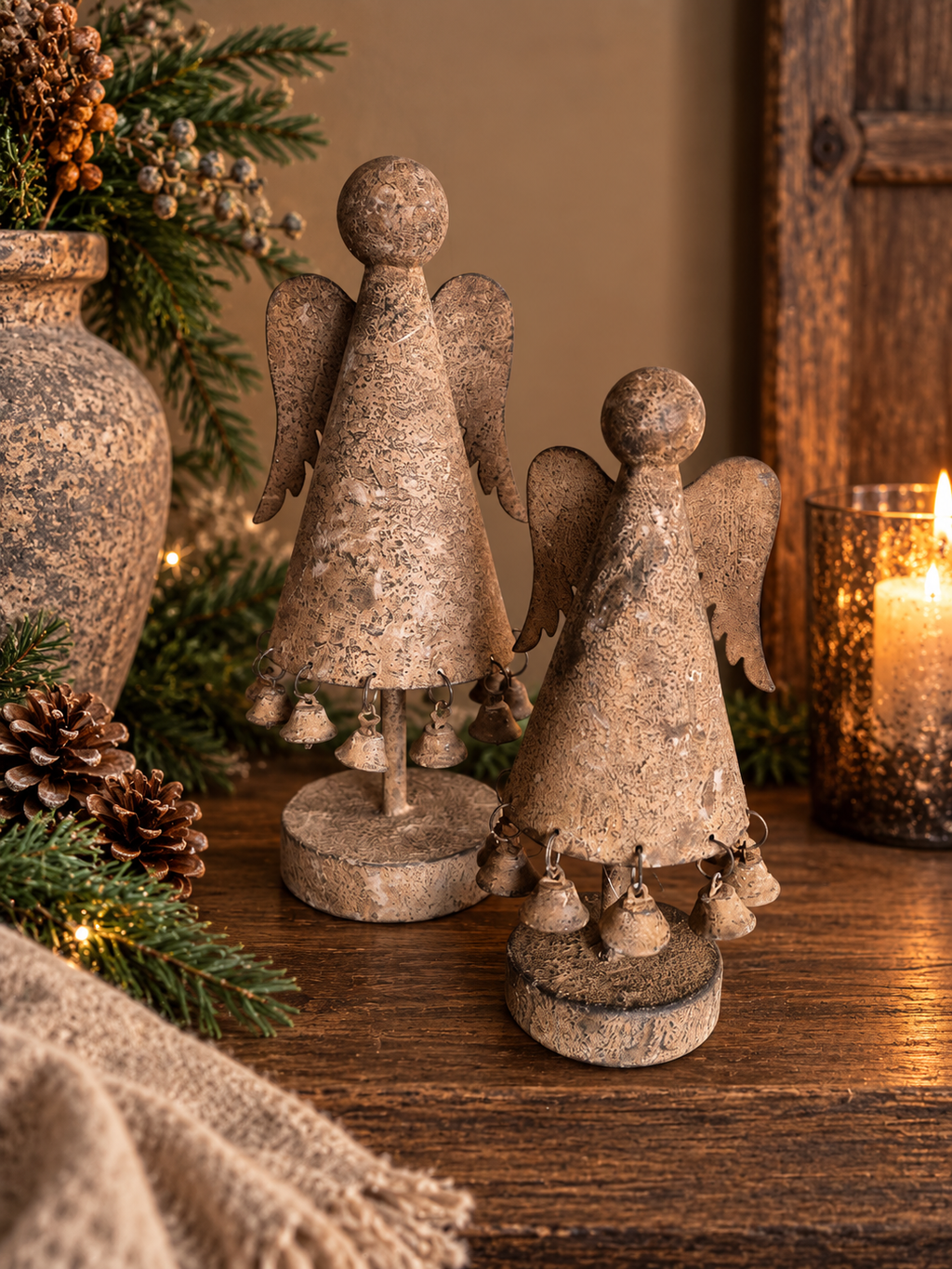 Decoratieve Engel met Belletjes 28cm