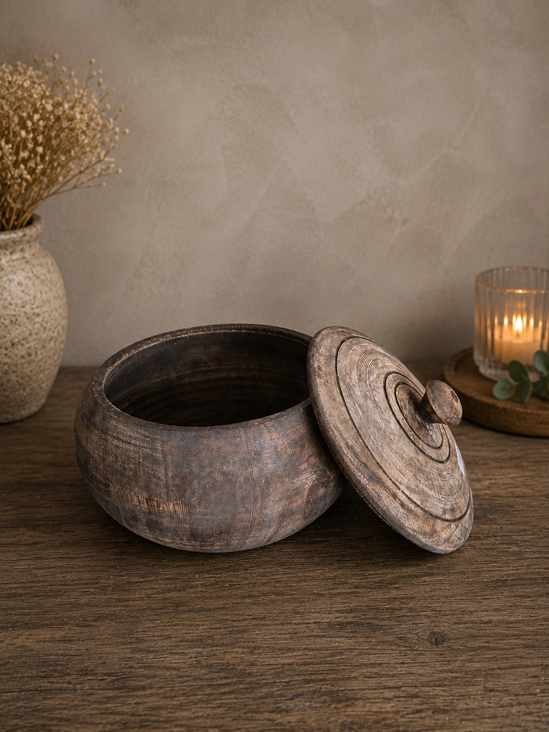 Nepalese pot met deksel